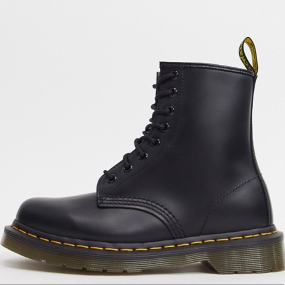 Men’s Dr. Martens 1460 8-Eye Napa Boot-black